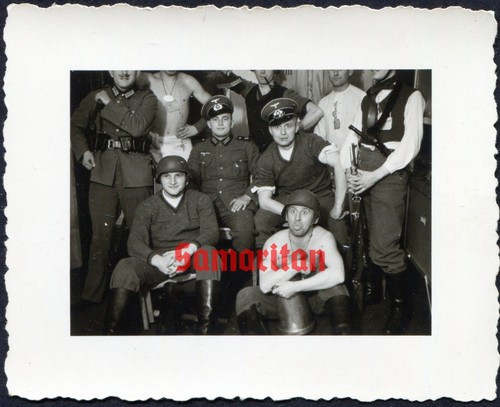 Ww2 original photo of - i/8,